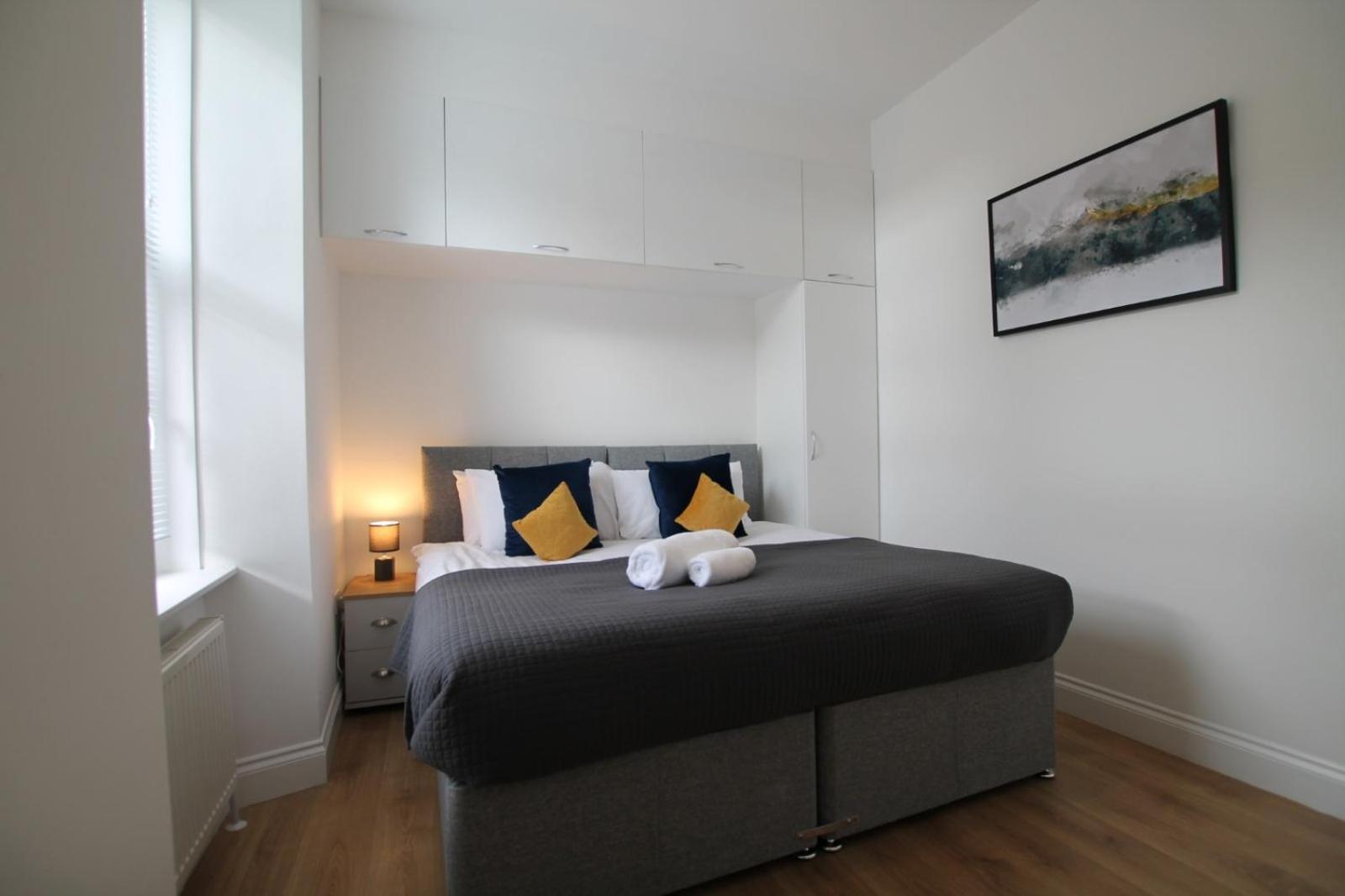 Superb One Bedroom Apartment In Dundee Kültér fotó